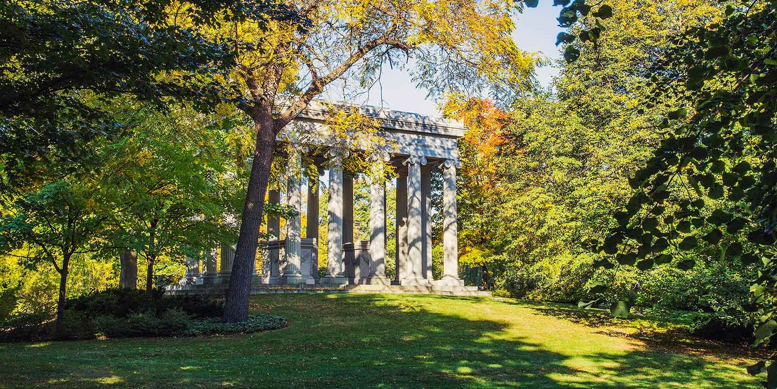Graceland Cemetery monument and foliage photo