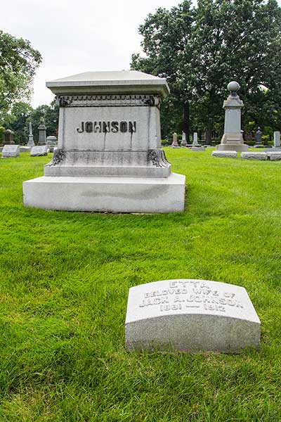 gravestone photo