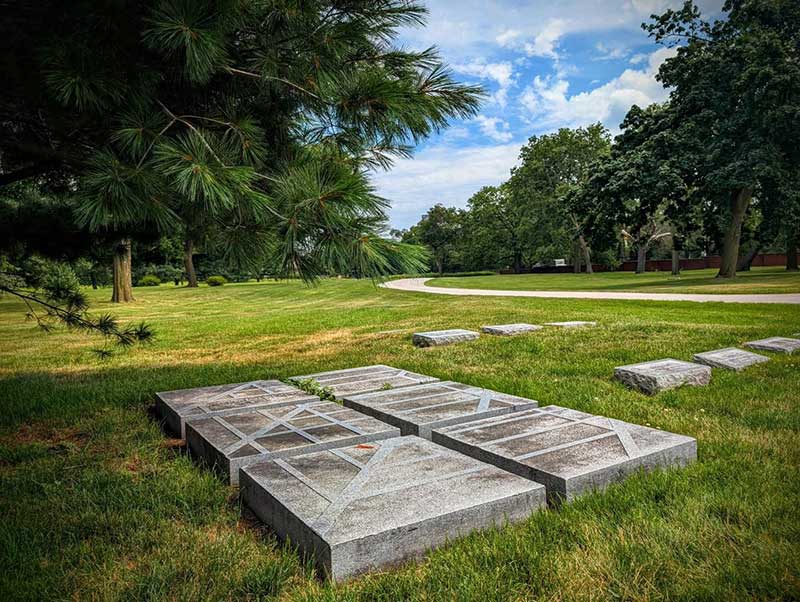 William Le Baron Jenney marker and cemetery grounds photo